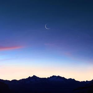 男生蹭一蹭女生突然一跳一跳高清视频
